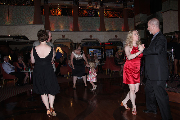 2014-09-14_195115_Carnival_Liberty_MW