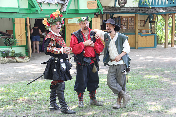 2015-05-02_172833_SRFestival