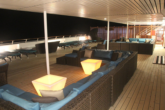 2014-09-14_232722_Carnival_Liberty_MW