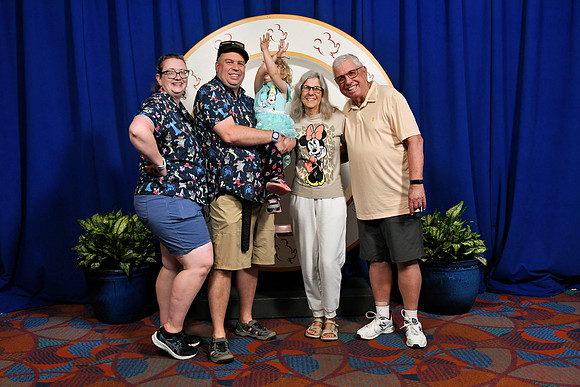 2025-04-13_085634 (Disney Photopass)