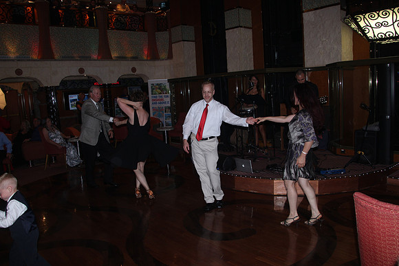 2014-09-14_201843_Carnival_Liberty_MW
